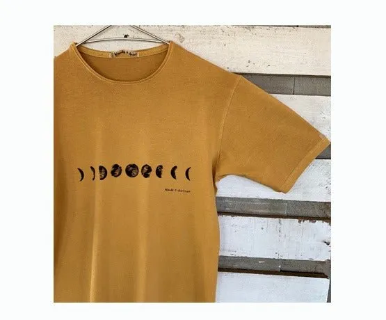 Camiseta Lunas Mostaza