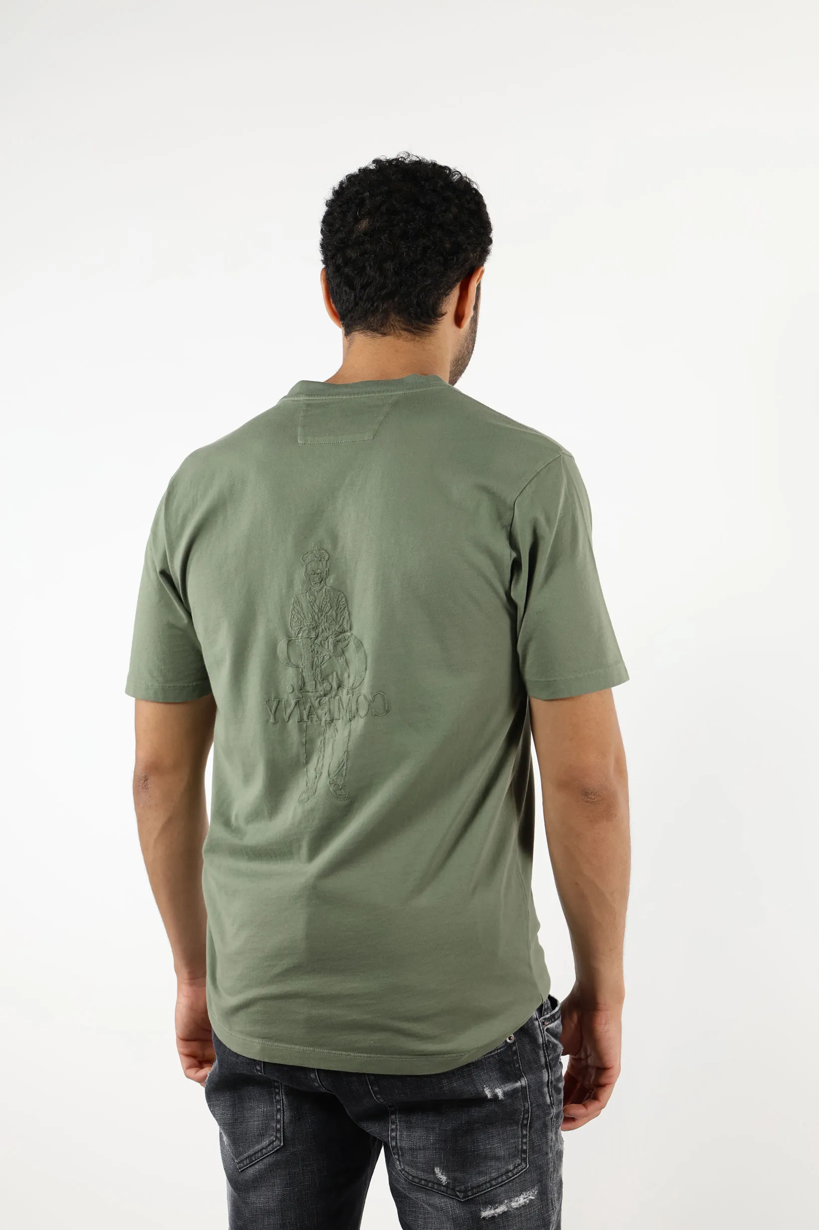 Camiseta verde grisáceo con maxilogo marinero y logo 