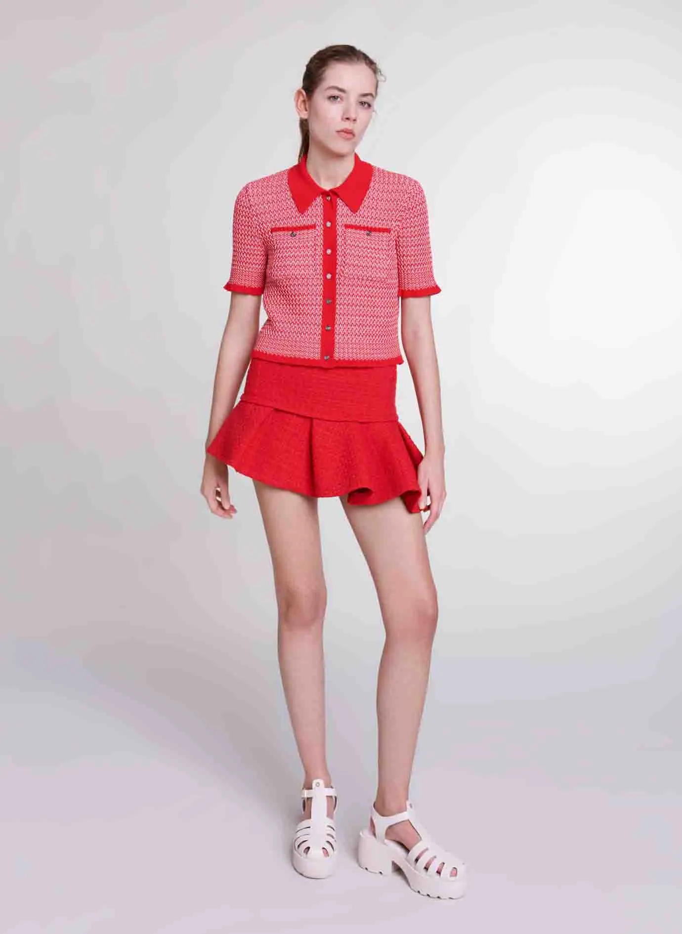 MAJE Falda corta recta de mezcla de algodón en rojo