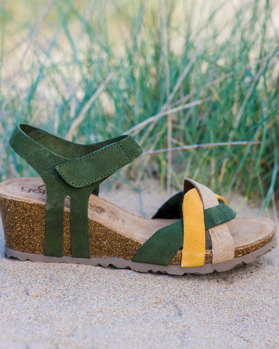 Sandalia de cuña Cadiz 140 verde