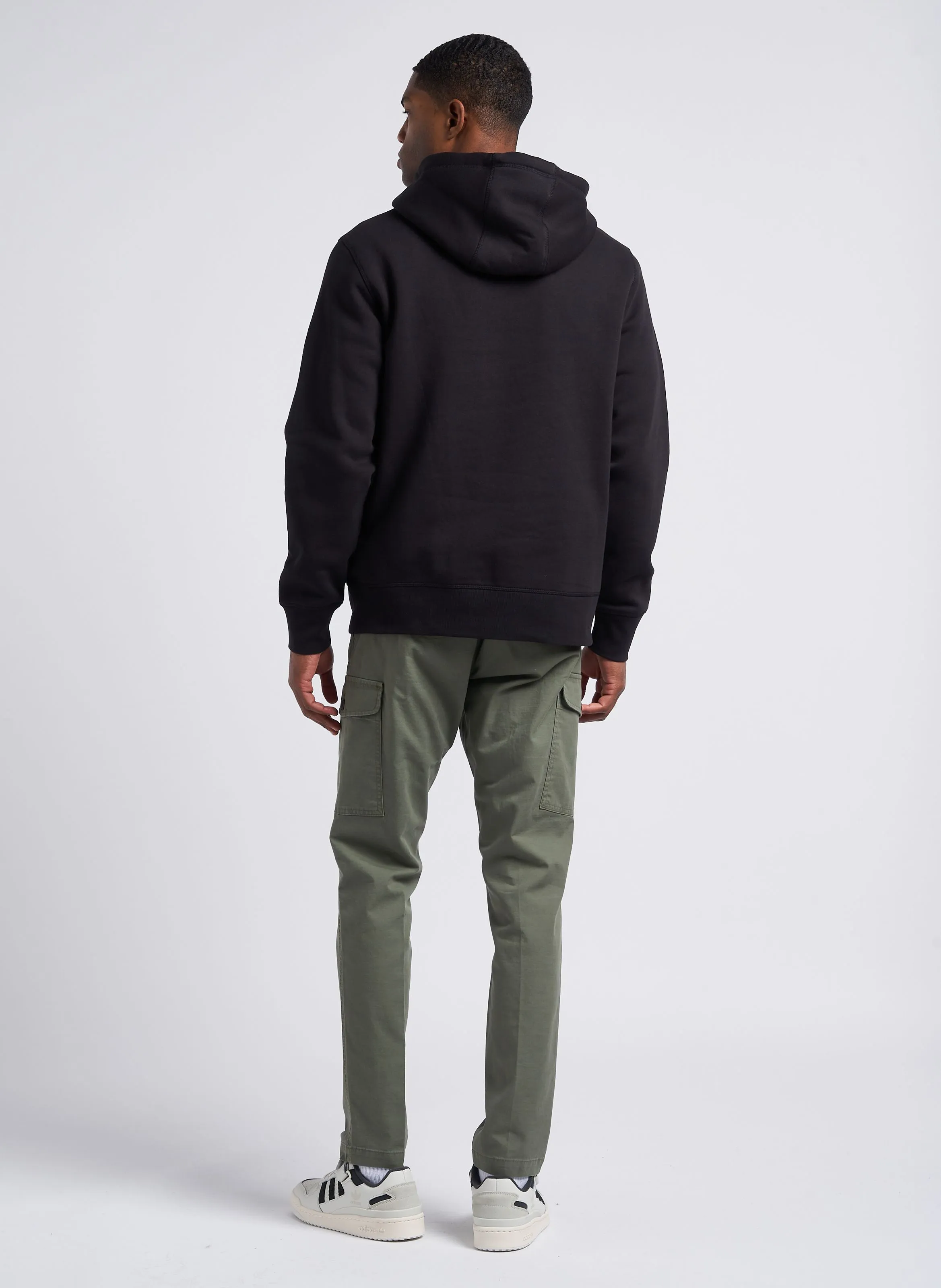 TOMMY HILFIGER Sudadera bordada de felpa regular fit con capucha en negro