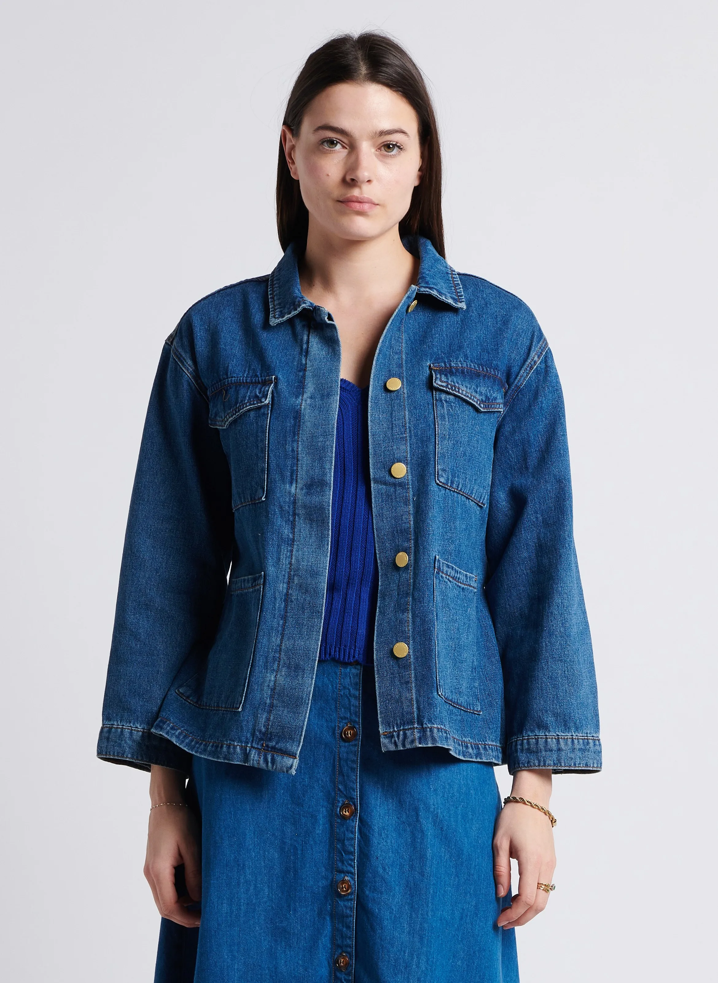 VOLCY - Chaqueta de denim de algodón con cinturón en vaquero stone